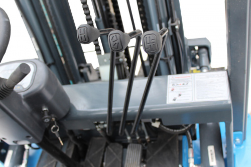 Электрический погрузчик DOLPHINLIFT DLE 30 TX 47